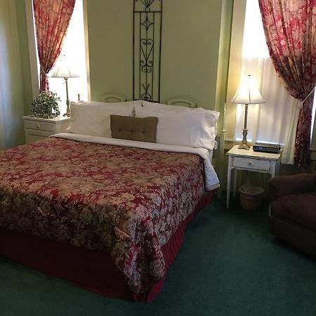 The Courtland Hotel & Spa Fort Scott ภายนอก รูปภาพ