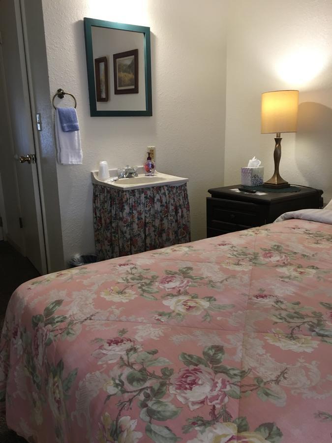 The Courtland Hotel & Spa Fort Scott ภายนอก รูปภาพ