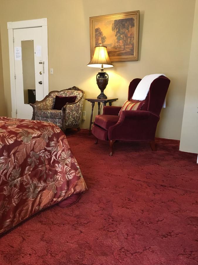 The Courtland Hotel & Spa Fort Scott ภายนอก รูปภาพ