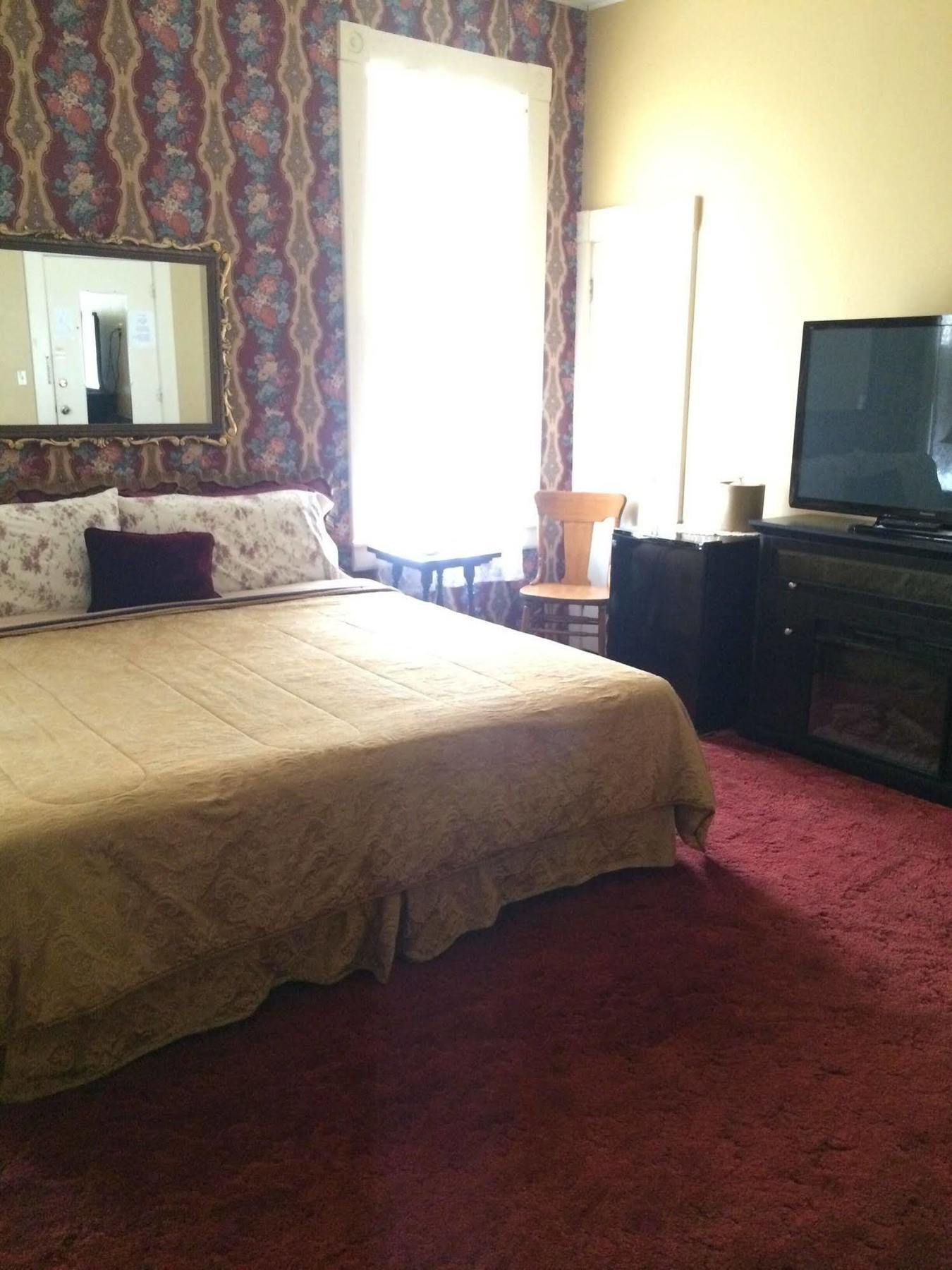 The Courtland Hotel & Spa Fort Scott ภายนอก รูปภาพ