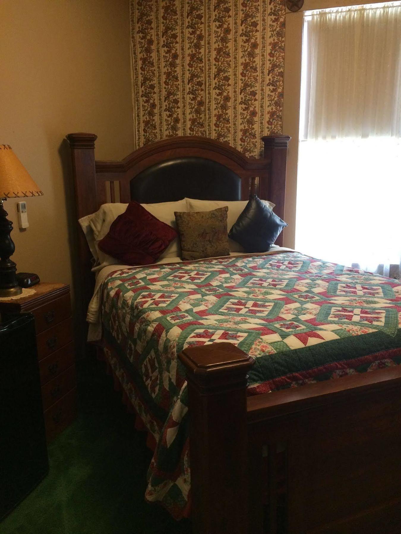 The Courtland Hotel & Spa Fort Scott ภายนอก รูปภาพ